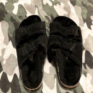 BIRKENSTOCK Arizona Shearling sandal